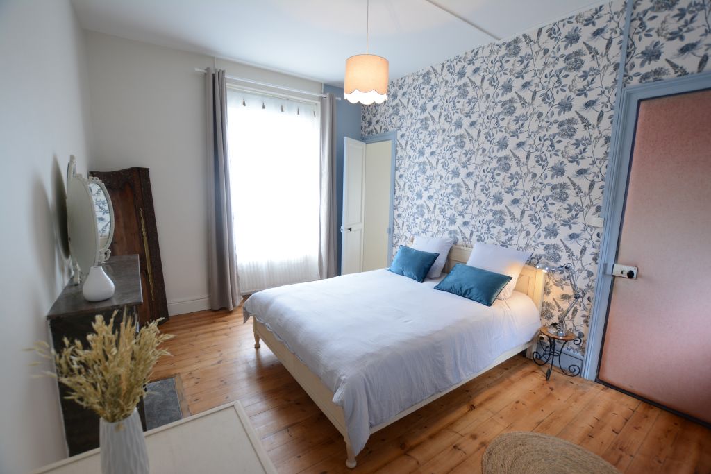Chambre Catherine Duro Maison d'hôtes Les Suites Fisel à Rostrenen